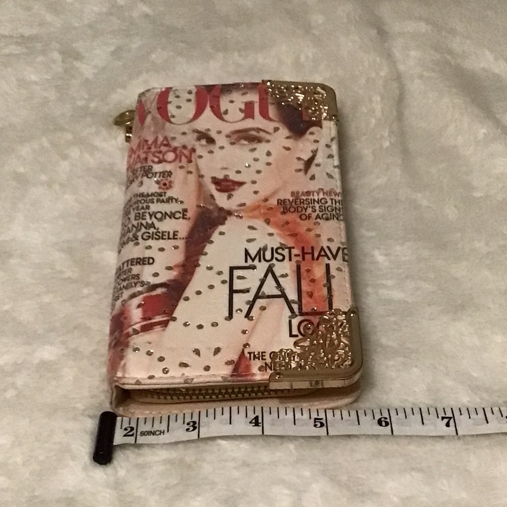 Vogue wallet or clutch - Picture 6 of 8